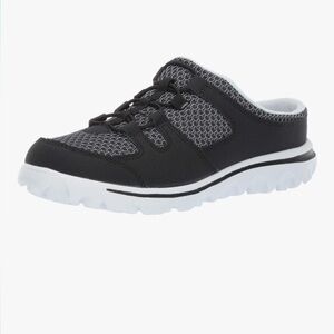 Propet NIB Slides Slip-ons Mules Casual  Black Comfort Sneakers 11W TravelActiv